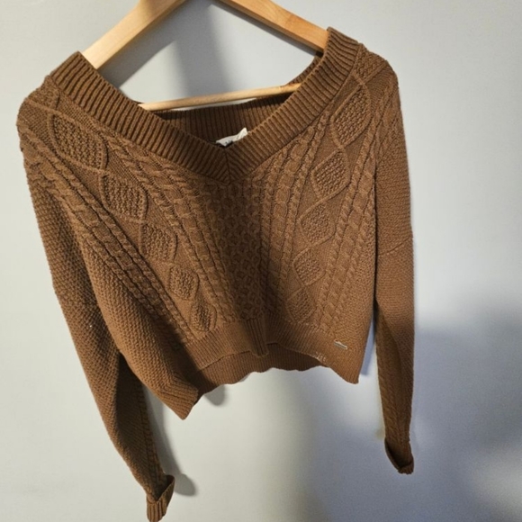 Crop tops - Picture 1 of 3